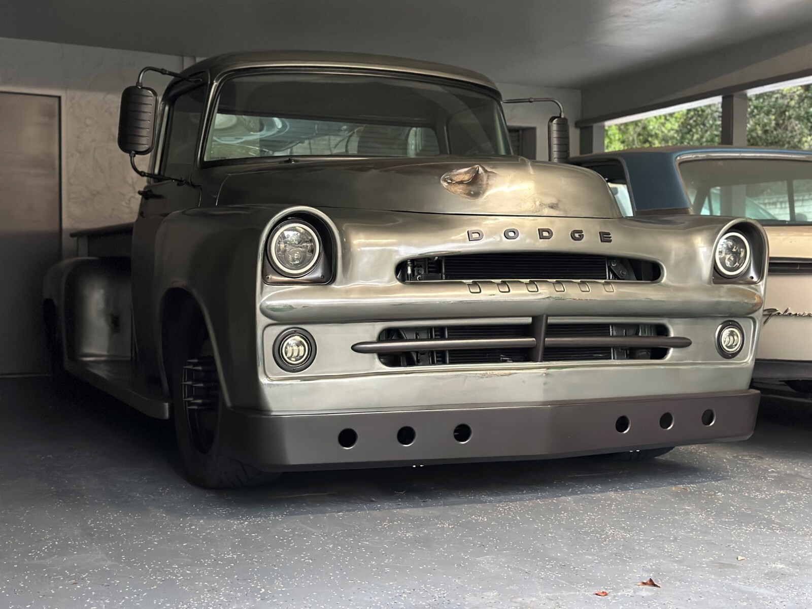 Dodge-Other-Pickups-1957-Standard-Cab-Pickup-2