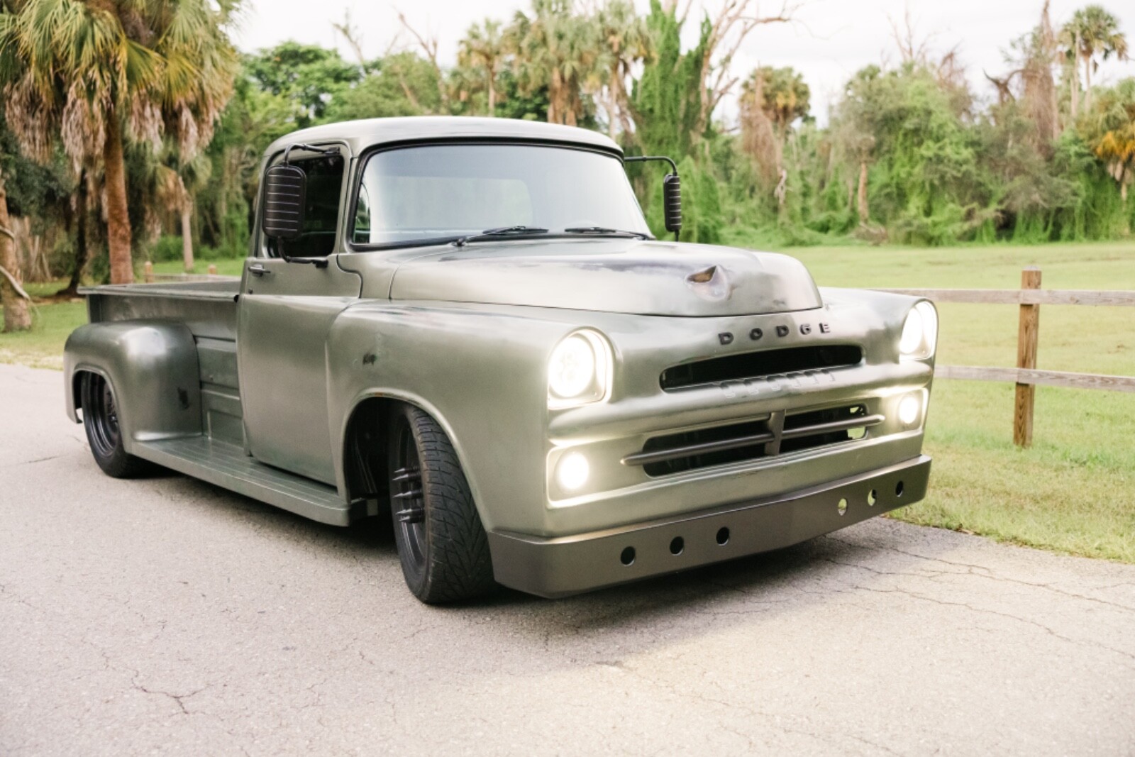 Dodge-Other-Pickups-1957-Standard-Cab-Pickup-8