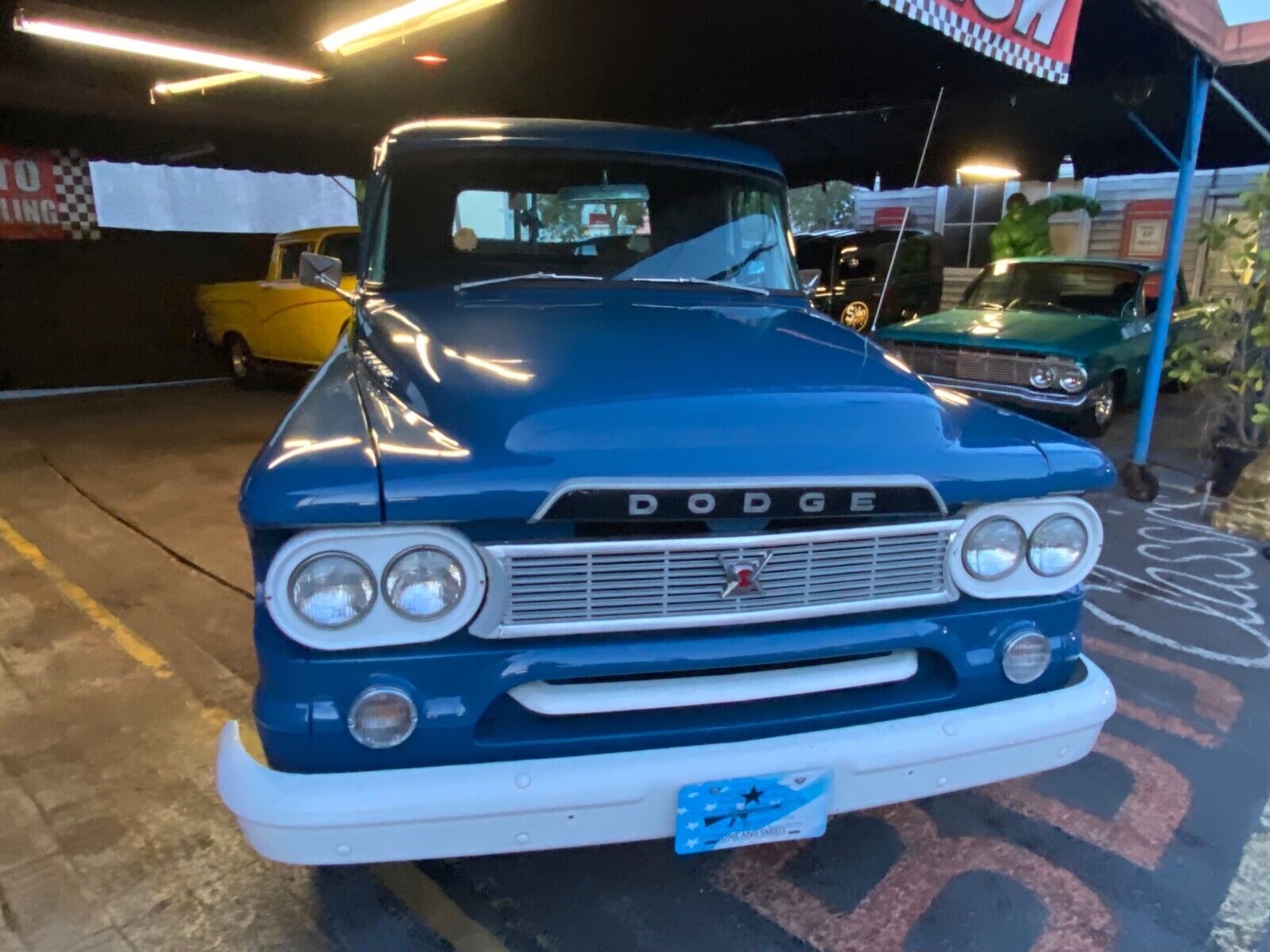 Dodge-Other-Pickups-1960-PICK-UP-3