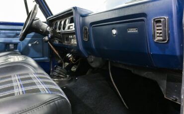 Dodge-Other-Pickups-1984-Pickup-Truck-15