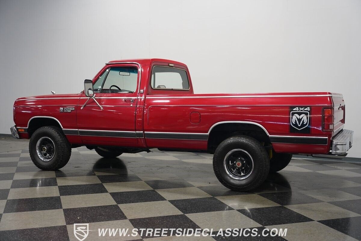 Dodge-Other-Pickups-1985-Pickup-Truck-10