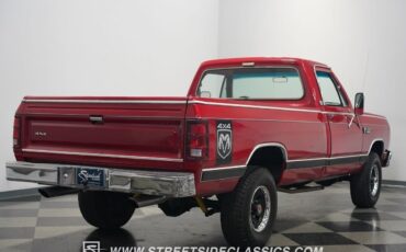 Dodge-Other-Pickups-1985-Pickup-Truck-14