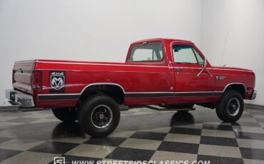 Dodge-Other-Pickups-1985-Pickup-Truck-16