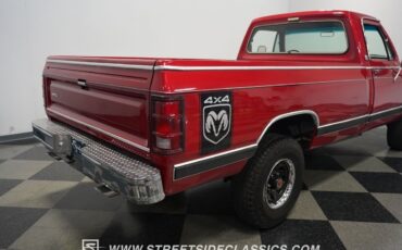 Dodge-Other-Pickups-1985-Pickup-Truck-30