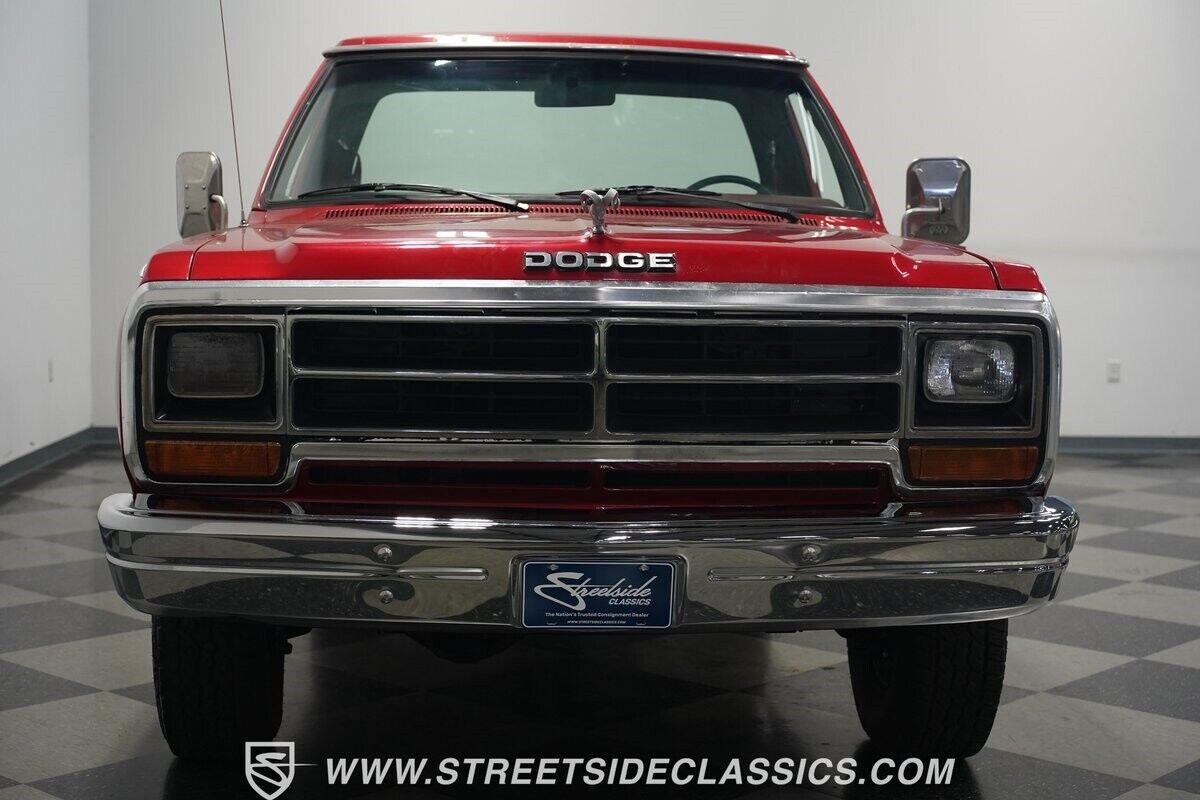 Dodge-Other-Pickups-1985-Pickup-Truck-5