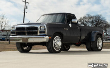 Dodge-Other-Pickups-1990-Pickup-Truck-4