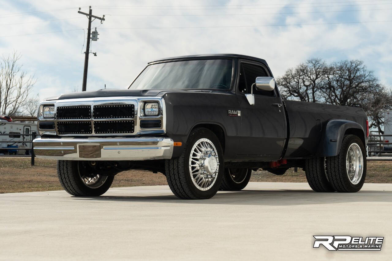 Dodge-Other-Pickups-1990-Pickup-Truck-4