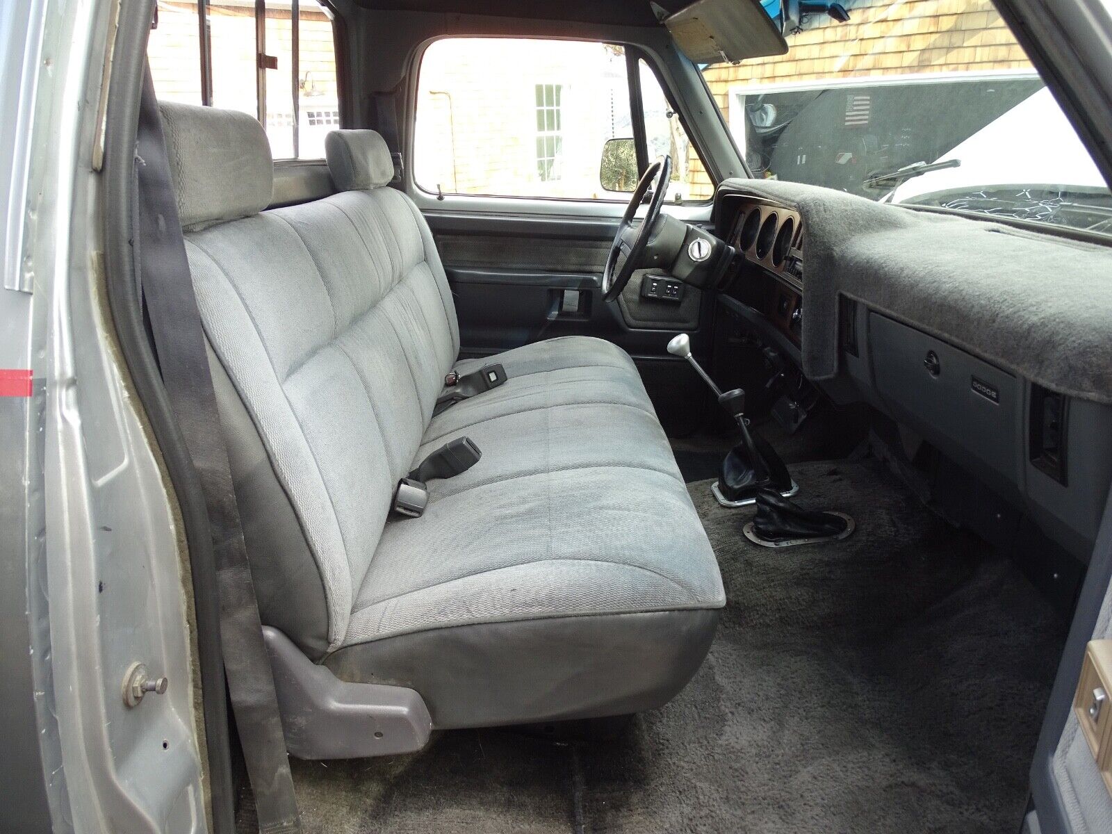 Dodge-Other-Pickups-1991-Standard-Cab-Pickup-13