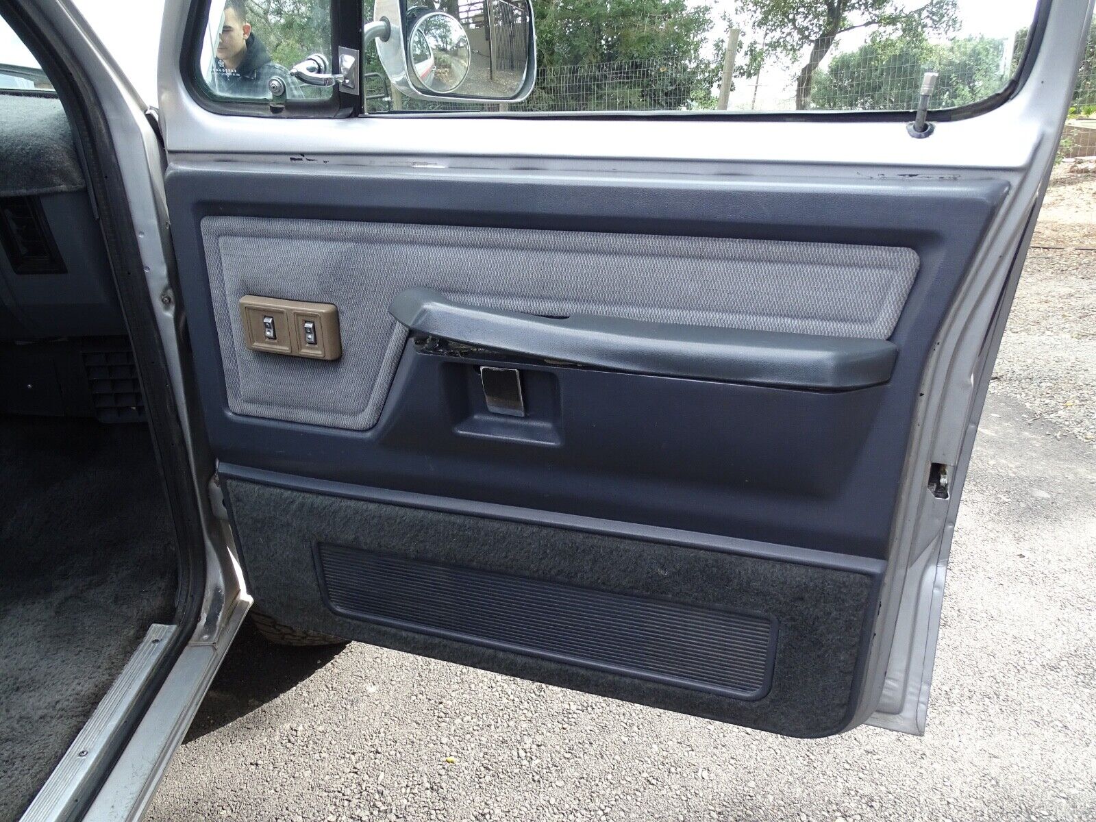 Dodge-Other-Pickups-1991-Standard-Cab-Pickup-7