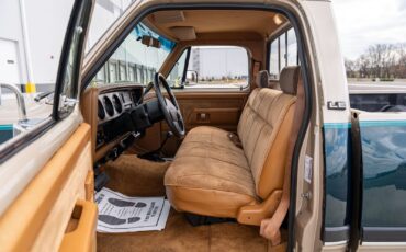 Dodge-Other-Pickups-1993-Pickup-Truck-24