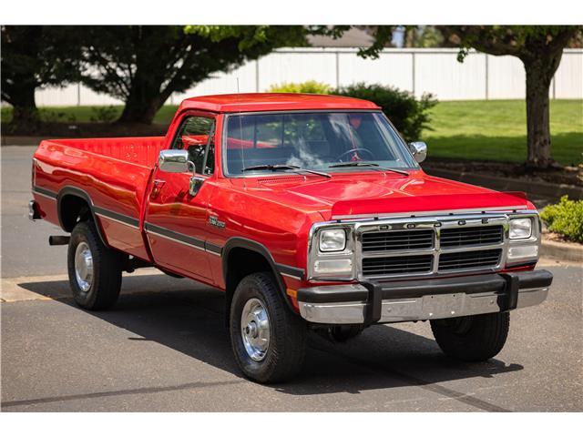 Dodge-Power-Ram-W250-1993-Standard-Cab-Pickup-9