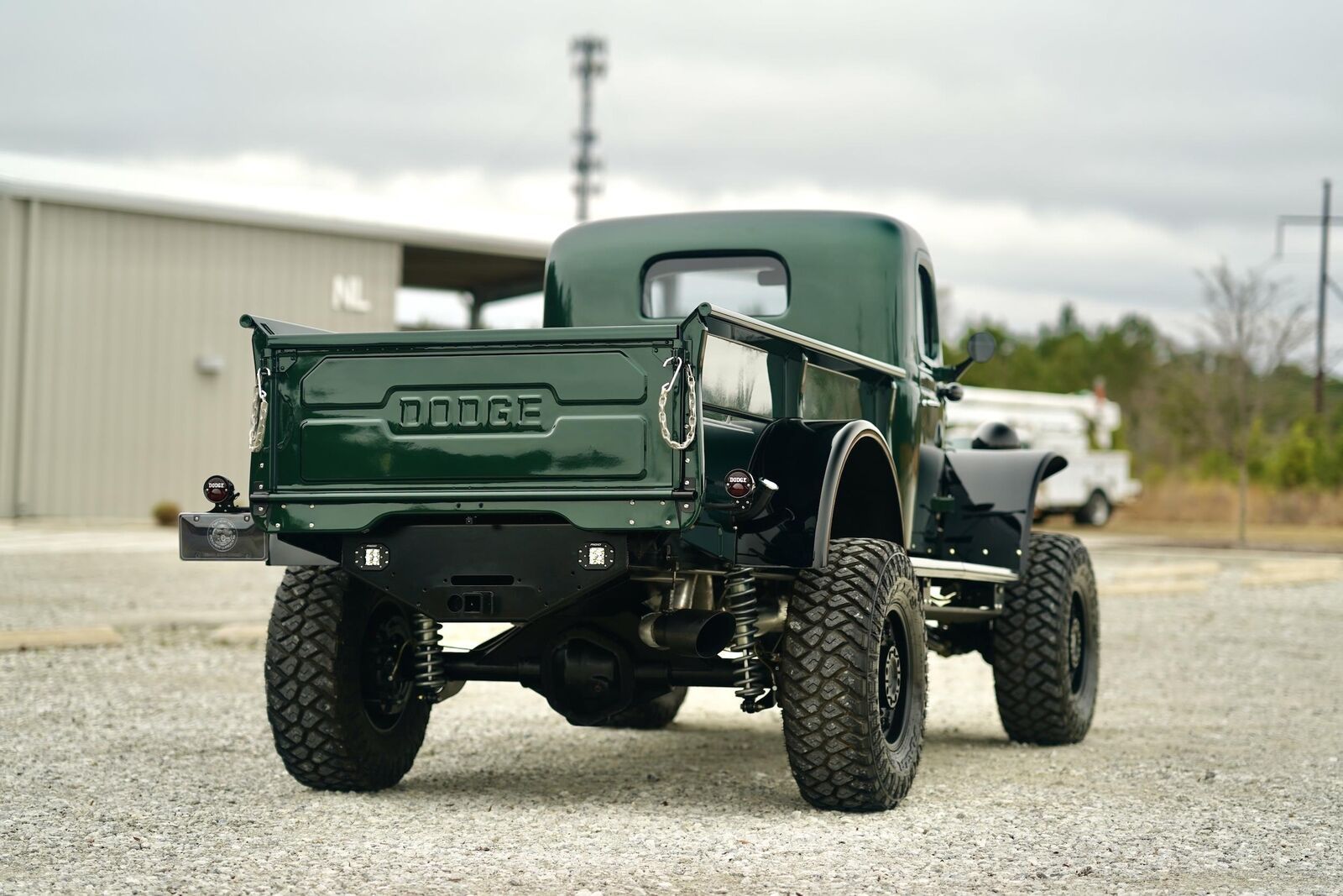 Dodge-Power-Wagon-1946-Pickup-11