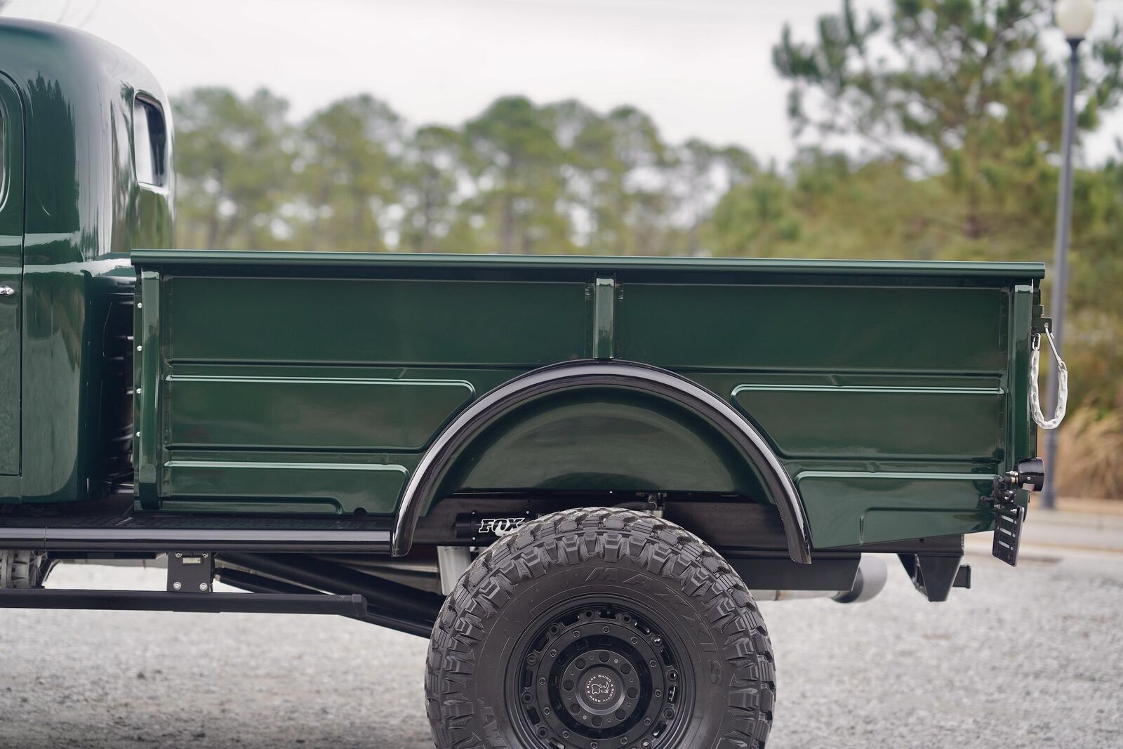 Dodge-Power-Wagon-1946-Pickup-35