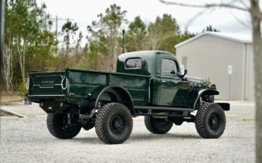 Dodge-Power-Wagon-1946-Pickup-4