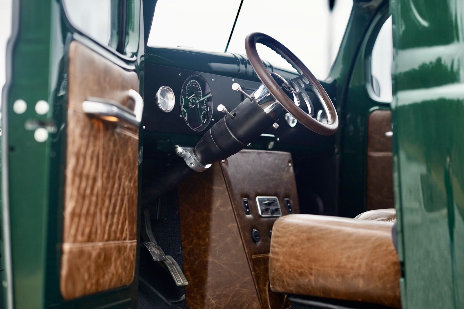 Dodge-Power-Wagon-1946-Pickup-5