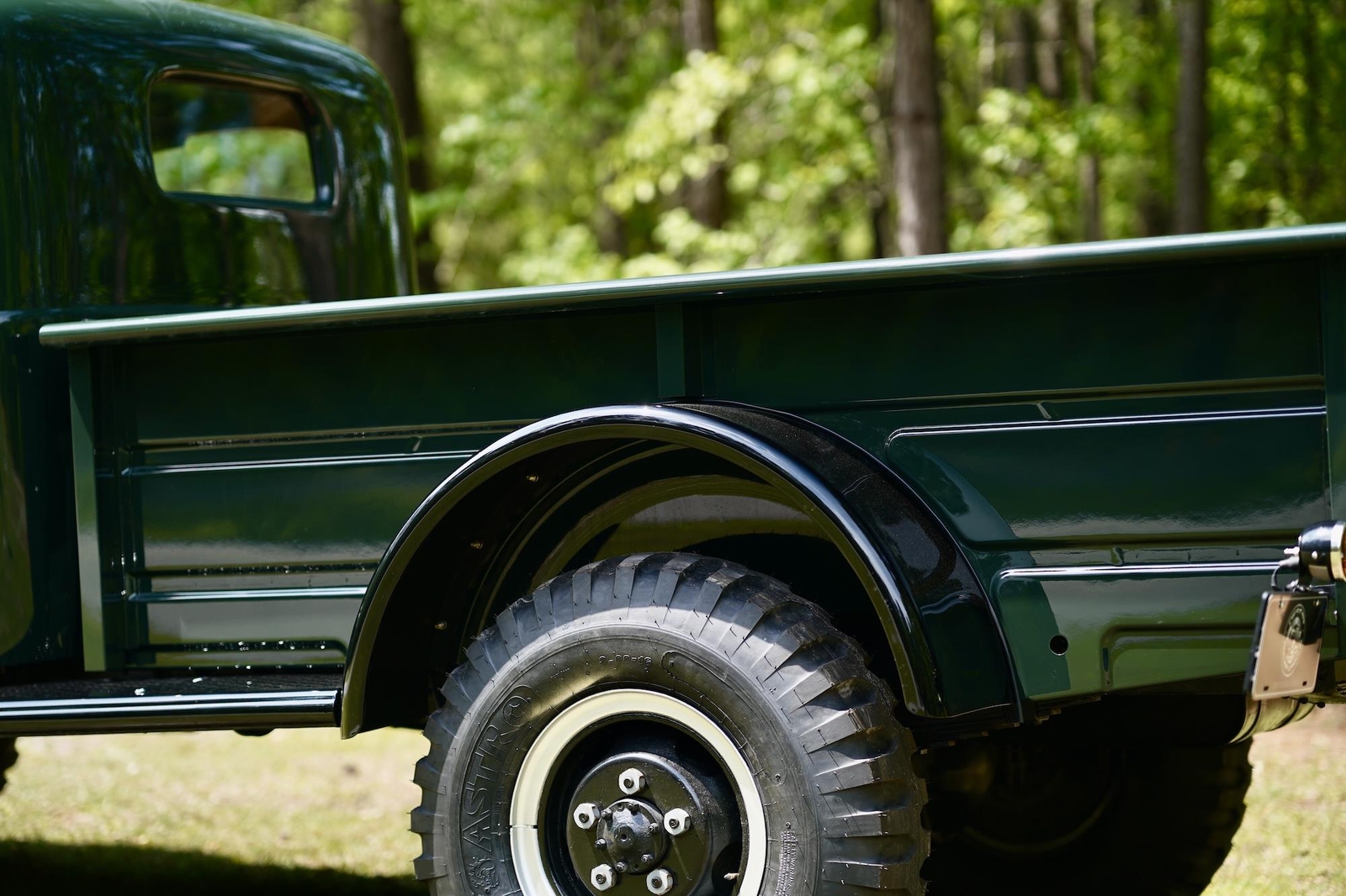 Dodge-Power-Wagon-1953-Pickup-21