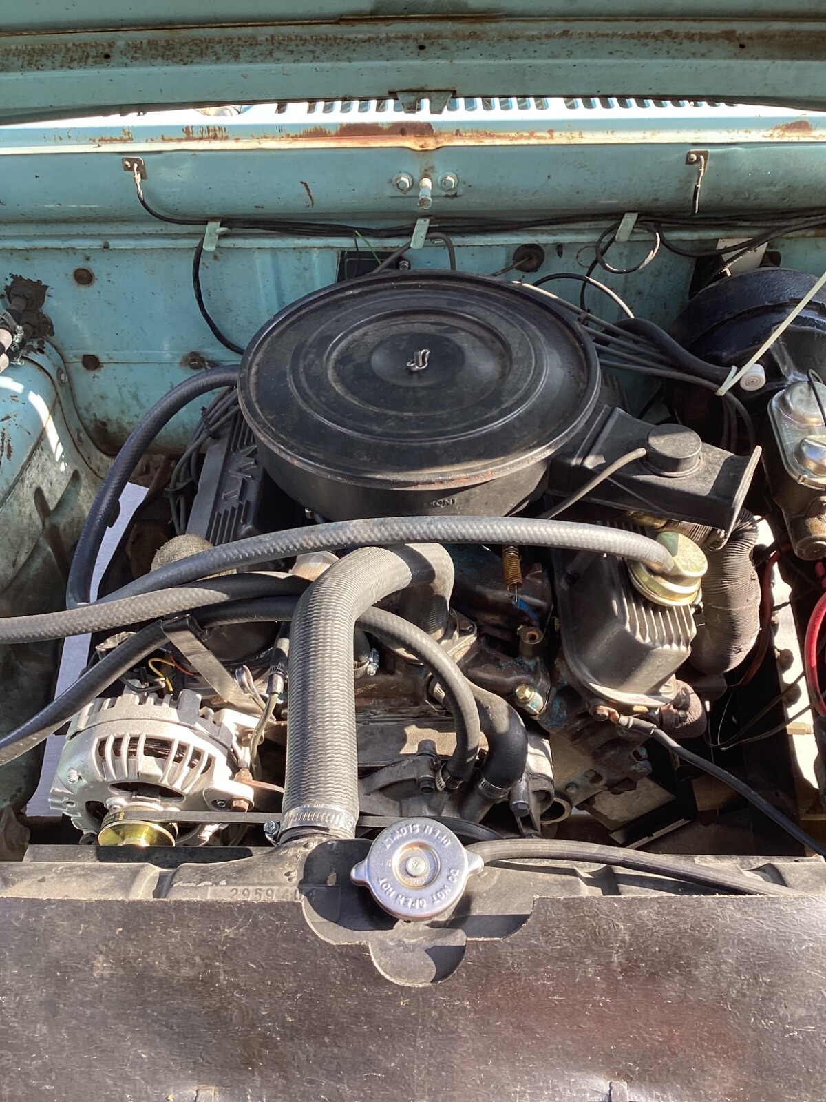 Dodge-Power-Wagon-1970-pick-up-18