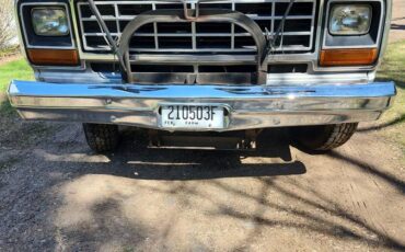 Dodge-Power-ram-250-1983-silver-2