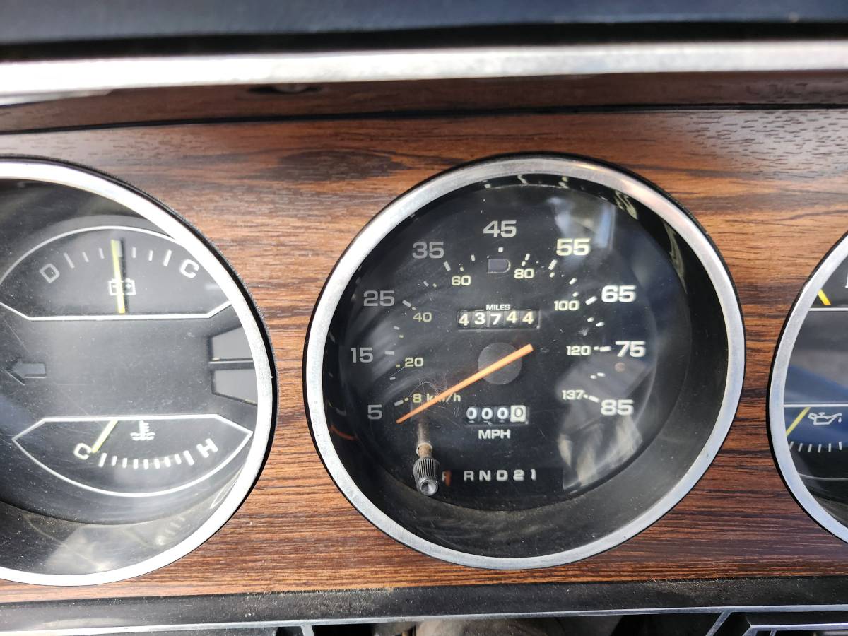 Dodge-Power-ram-250-1983-silver-9