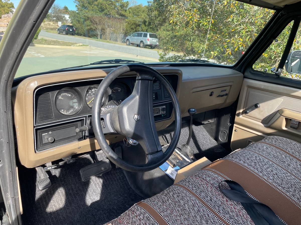 Dodge-Power-ram-w250-1990-green-8