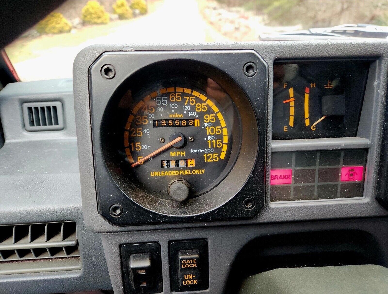 Dodge-Raider-1989-SUV-10
