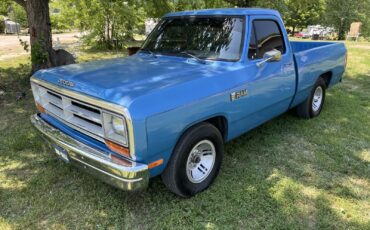 Dodge-Ram-1500-1990