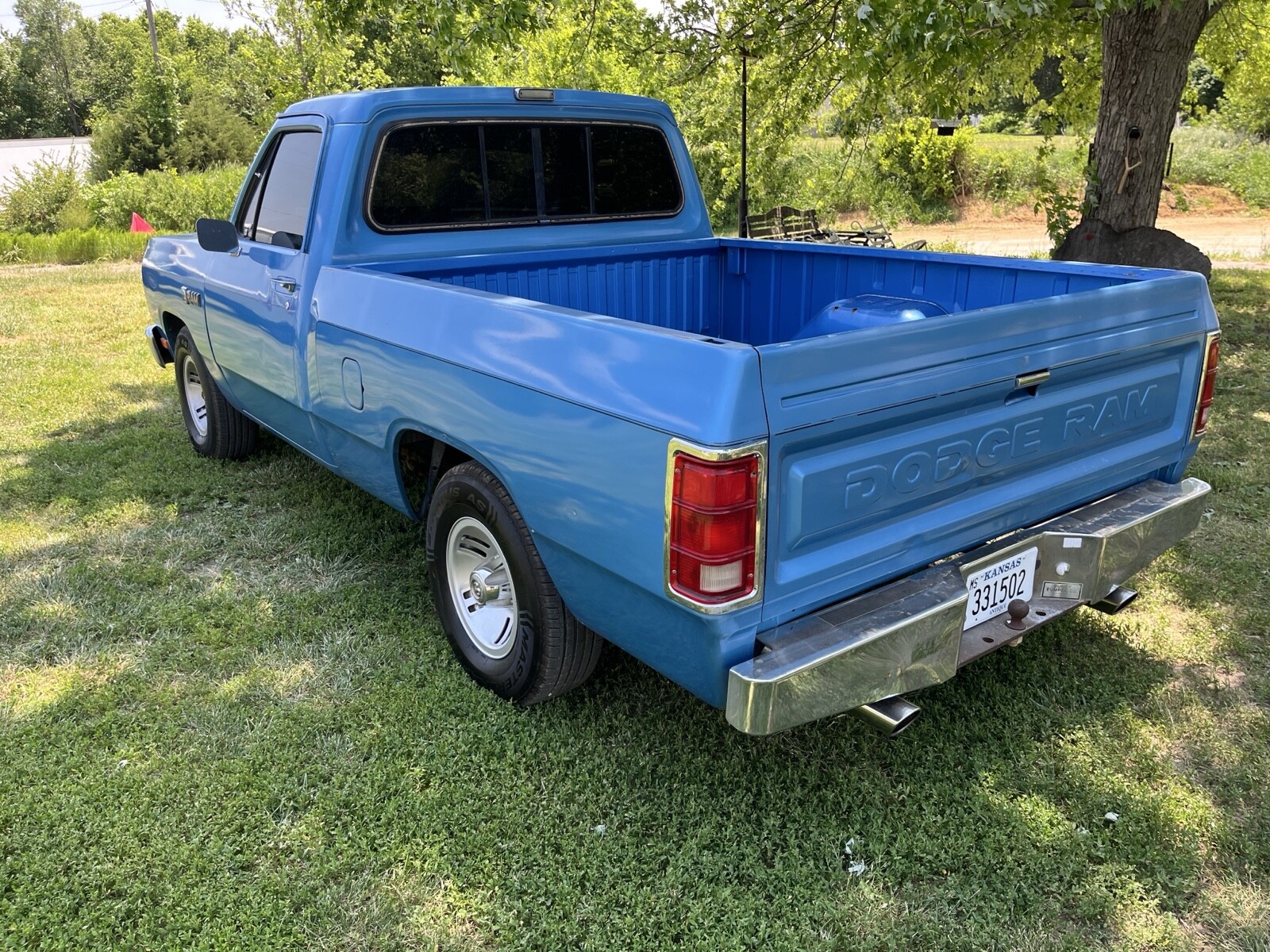 Dodge-Ram-1500-1990-5