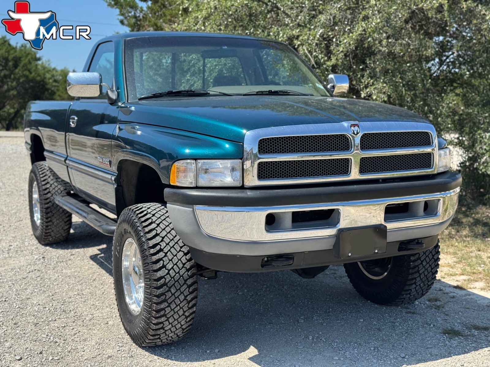 Dodge-Ram-2500-1995-Standard-Cab-Pickup-1