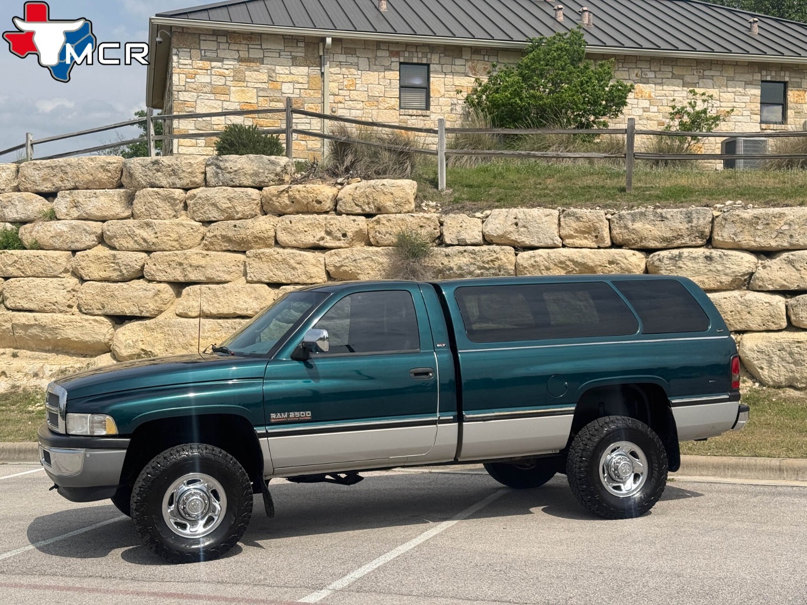 Dodge-Ram-2500-1995-Standard-Cab-Pickup-5