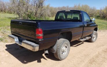 Dodge-Ram-2500-4x4-cummins-diesel-1995-blue-3
