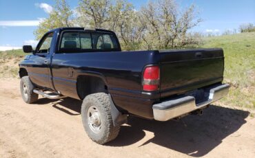 Dodge-Ram-2500-4x4-cummins-diesel-1995-blue-5