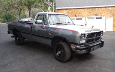 Dodge Ram 2500 diesel  1991 silver