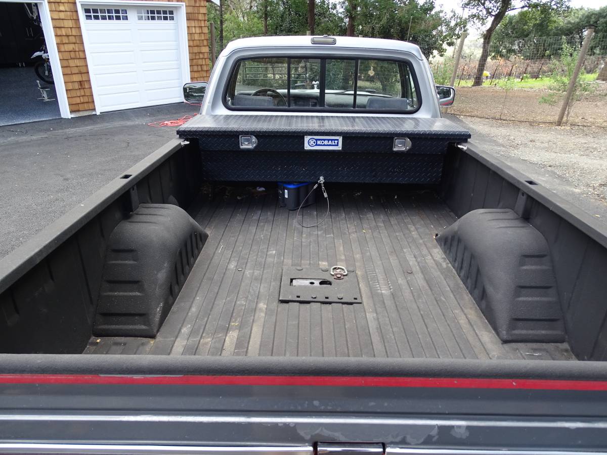 Dodge-Ram-2500-diesel-1991-silver-5