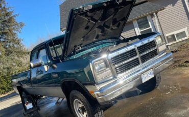 Dodge-Ram-2500-diesel-1993-green-2