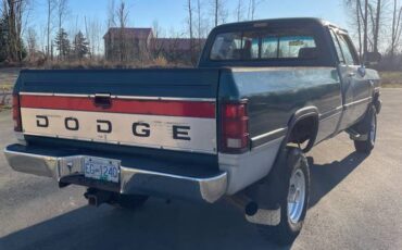 Dodge-Ram-2500-diesel-1993-green-4