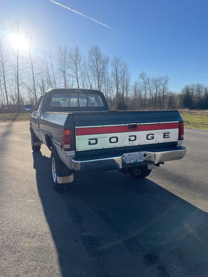 Dodge-Ram-2500-diesel-1993-green-5