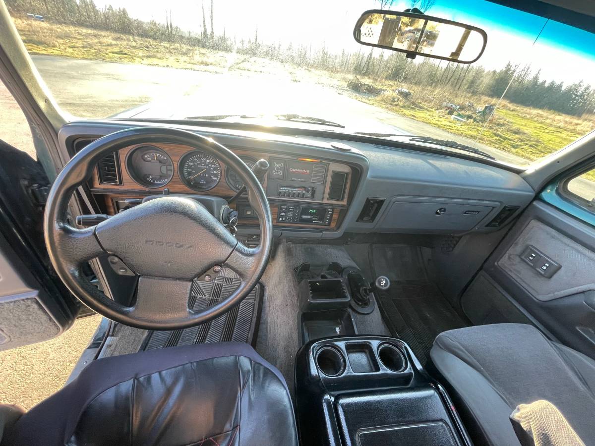 Dodge-Ram-2500-diesel-1993-green-6