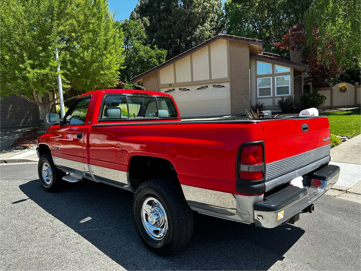 Dodge-Ram-2500-laramie-4x4-1994-red-2