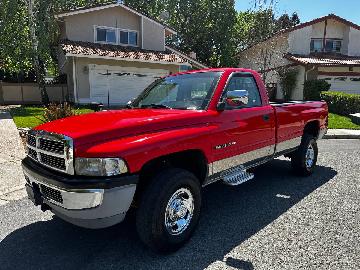 Dodge-Ram-2500-laramie-4x4-1994-red