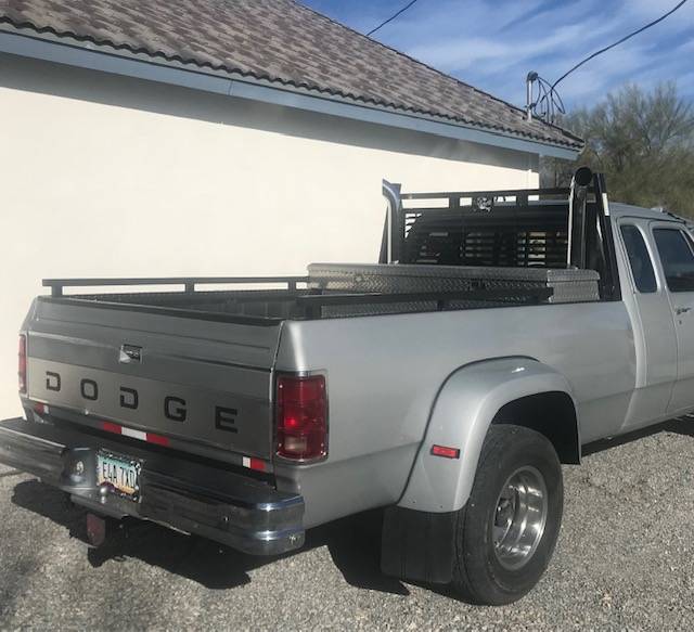 Dodge-Ram-350-diesel-1993-silver-1