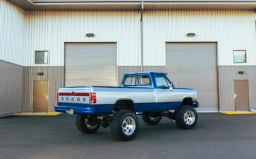 Dodge-Ram-3500-1991-23