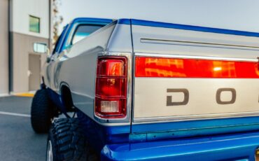 Dodge-Ram-3500-1991-25