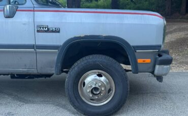 Dodge-Ram-3500-crew-cab-diesel-1992-silver-6