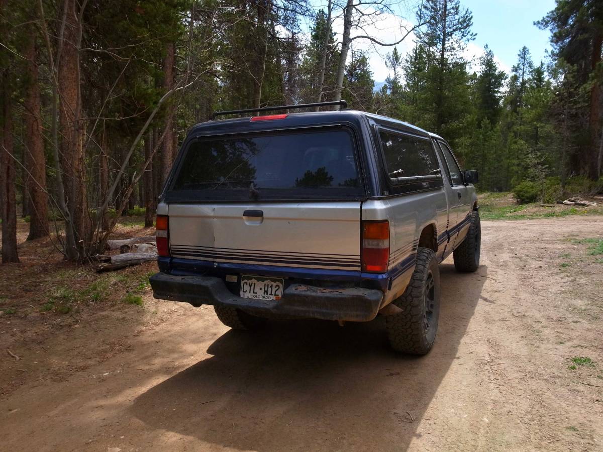 Dodge-Ram-50-1988-silver-4