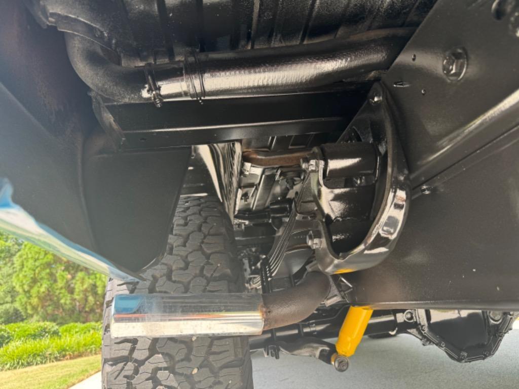 Dodge-Ram-Charger-383-factory-ac-2-tops-frame-off.-No-r-1977-2dr-16