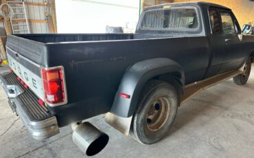 Dodge-Ram-d350-diesel-1992-black-2