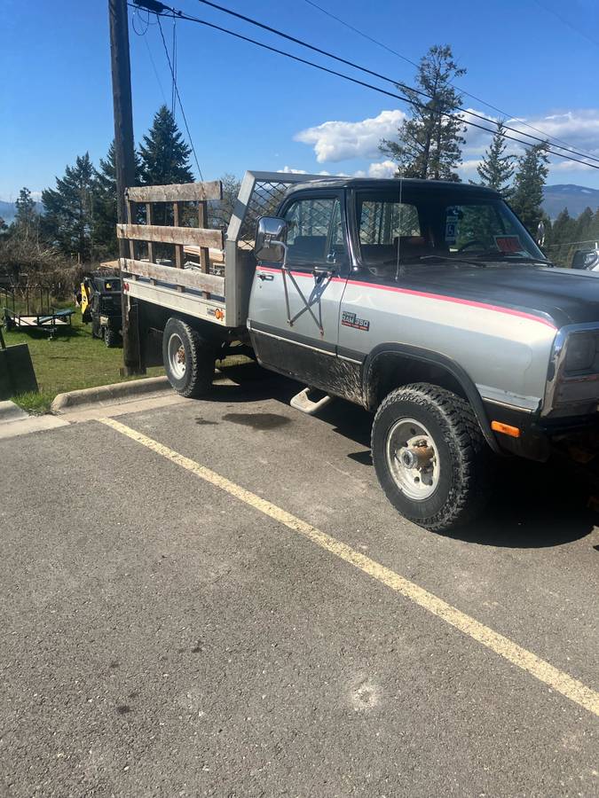 Dodge-Ram-deisel-cummins-3500-diesel-1991-black