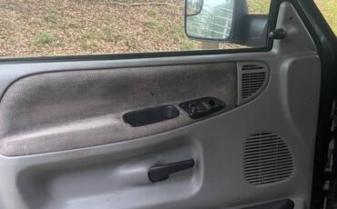 Dodge-Ram2500-diesel-1995-green-1