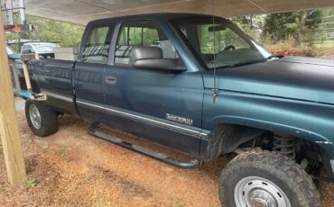 Dodge-Ram2500-diesel-1995-green-8