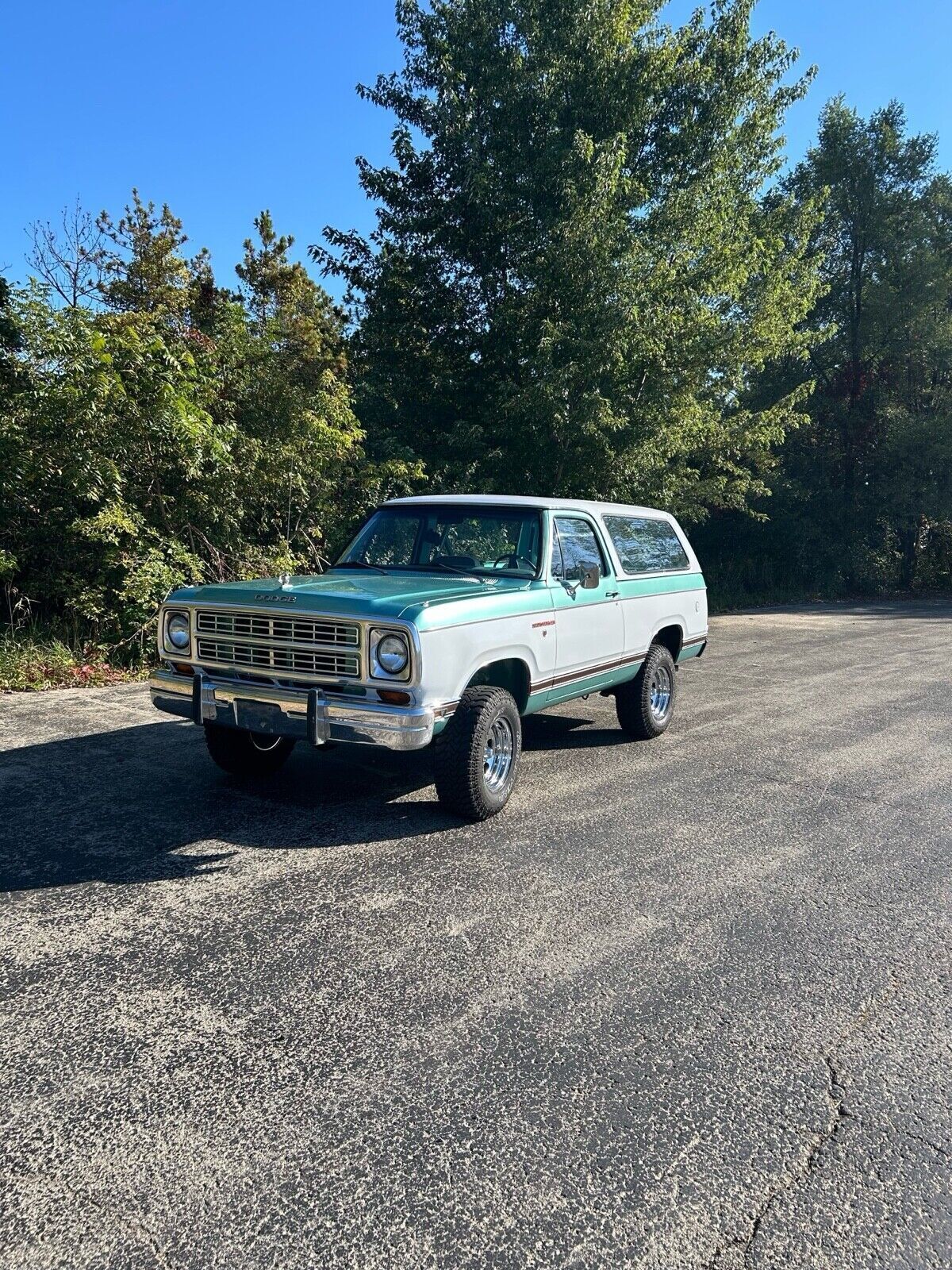 Dodge Ramcharger 1979 SUV